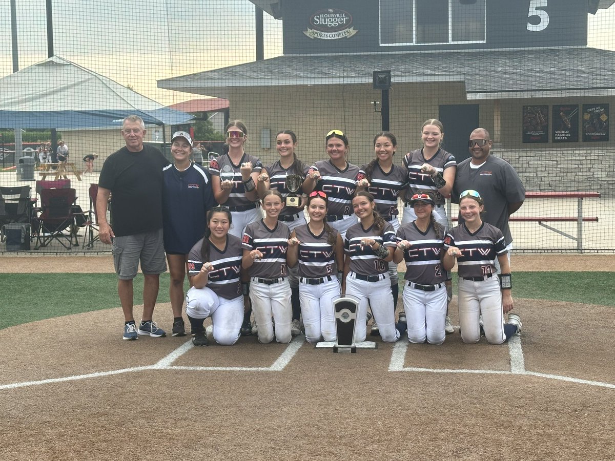 Ctw14u's tweet image. What a week at the USSSA 14u nationals in Peoria taking 2nd place! Girls fought hard through heat and made memories along the way. Hailey and Piper received offensive and defensive MVP from tourney officials. Thank-you to the families for your support this season!