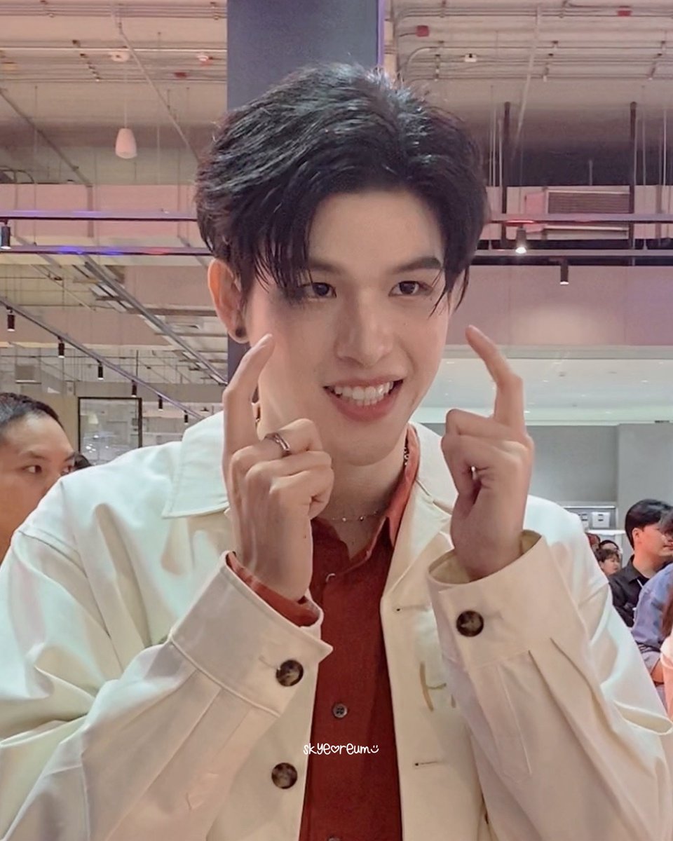 skyeoreum's tweet image. สถานะ ปี๊บๆ🤏🏻🩵