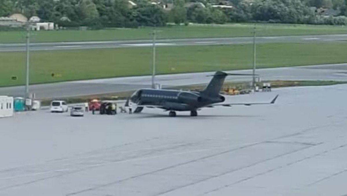 طائرة كريستيانو رونالدو تنقل جواو فيليكس ولاعبين
النصر الجدد إلى المعسكر في النمسا مجاناً بدون
مقابل وعلى نفقته الخاصة

الدون مثال حي للاعب العاشق والمخلص والوفي 💛