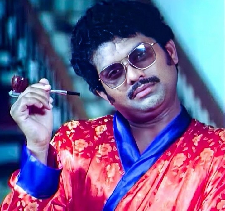 FBയിൽ നിന്നപ്പോഴാണ് അറിഞ്ഞത് ഇവിടെ സെക്സ് (X) എന്ന സോഷ്യൽ മീഡിയ ഉണ്ടെന്നറിഞ്ഞത്. 

പുതുമുഖ ട്വീപ്പാണ് ഗയ്സ് 🫣