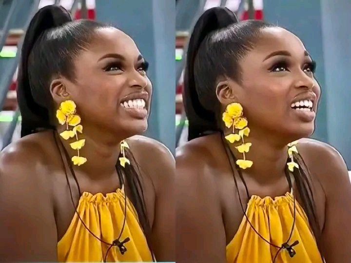 truthicon_'s tweet image. Ok Sabrina 😍 you are gorgeous 

#BBNaija