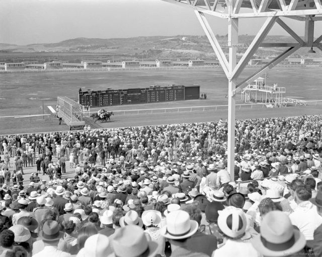 Opening Day at the Del Mar Race Track circa 1937.