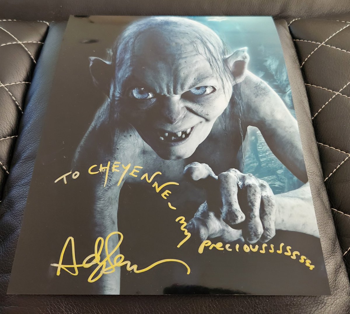 ClownCarCritter's tweet image. If you ever get the chance to meet Andy Serkis.. do it!
He was one of the nicest, most humble celebrities I've ever met.
He truly loves and respects his fans ❤️
