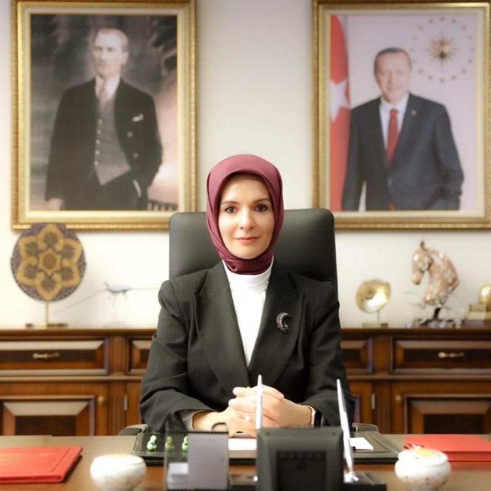 internethaber's tweet image. Aile ve Sosyal Hizmetler Bakanı Göktaş:
"Doğurganlık düşmeye devam ederse 20 sene sonra belki askere gidecek genç bulamayacağız."