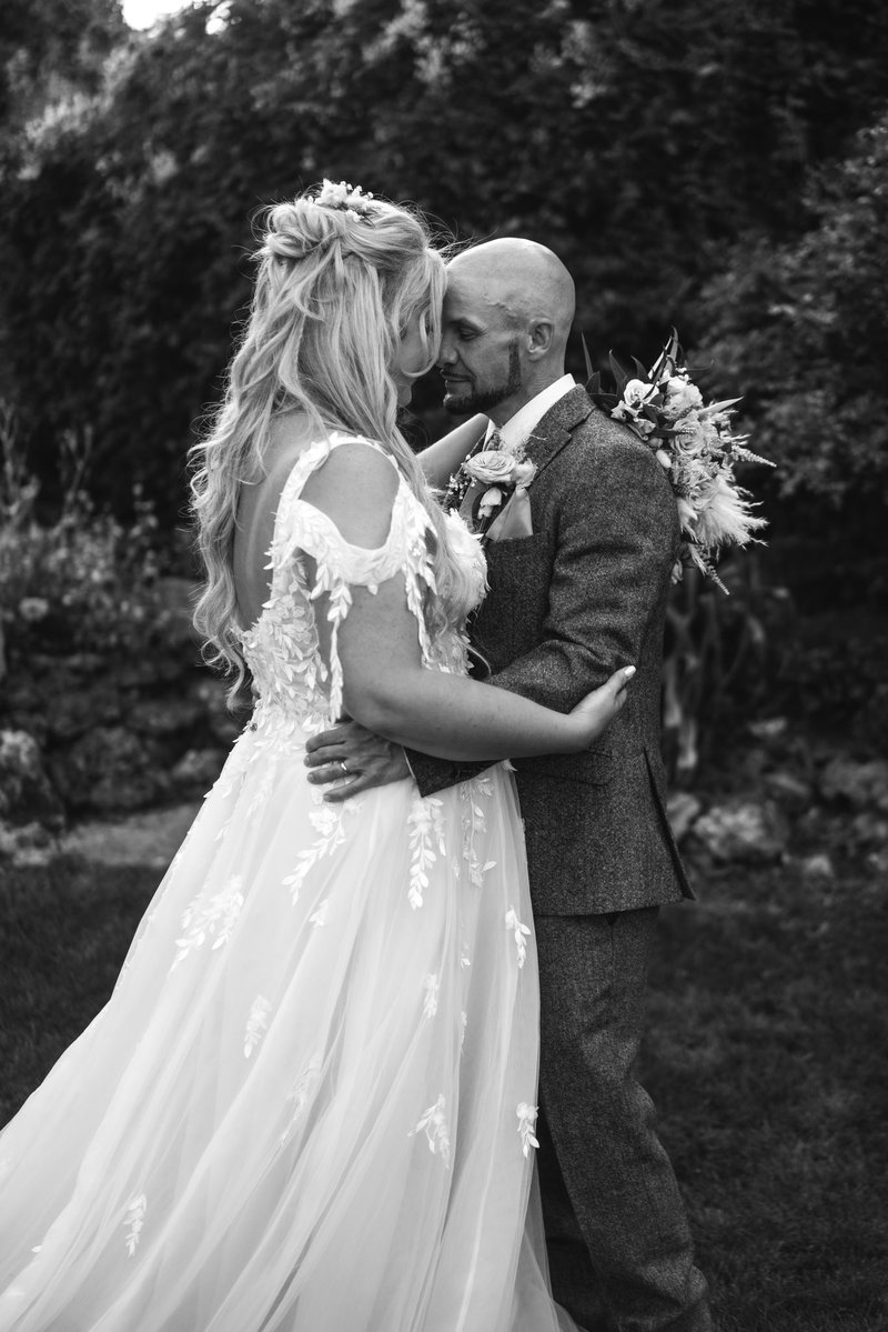 HarryShotta's tweet image. Yesterday was genuinely one of the best days of my life…..
Was so grateful and happy to be renewing our wedding vows after 10 years of marriage in such a beautiful setting with so many family and friends & of course our son, Joseph Elijah ❤️