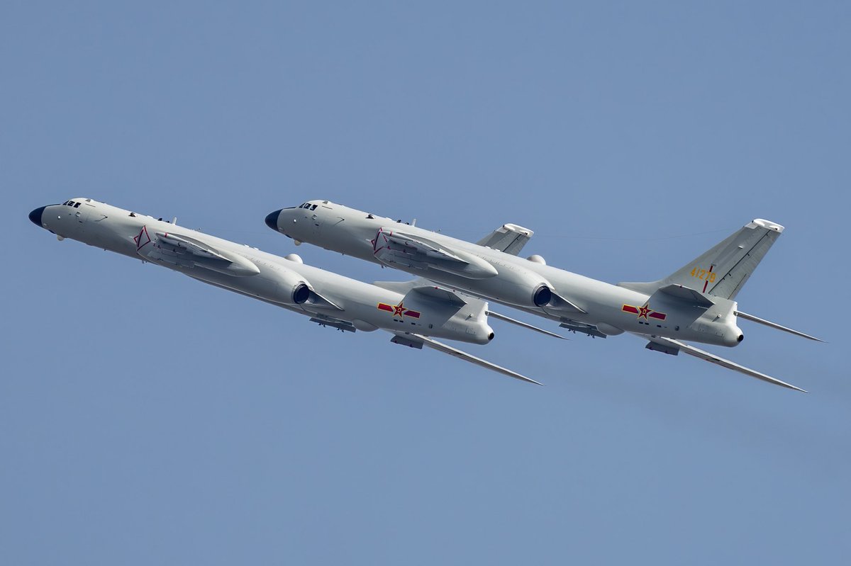stella991214's tweet image. 3 types of H-6