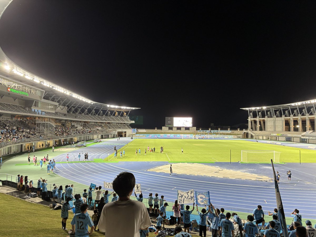 tatsubou123's tweet image. レイラック滋賀、2-0で勝利🏆
今年の夏はやっぱり彦根がアツい🔥
この勢いで今年こそJリーグ昇格だ✊