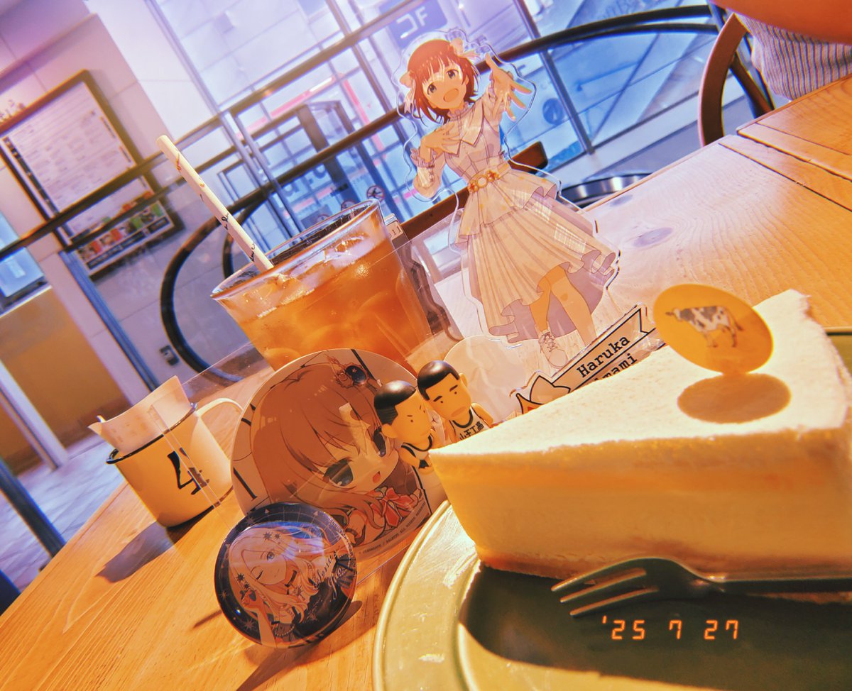 mmtsk's tweet image. 映画みてコラボカフェ行って楽しすぎた〜！またお仕事頑張りましょう‼️‼️よく稼ぎよく貢げ