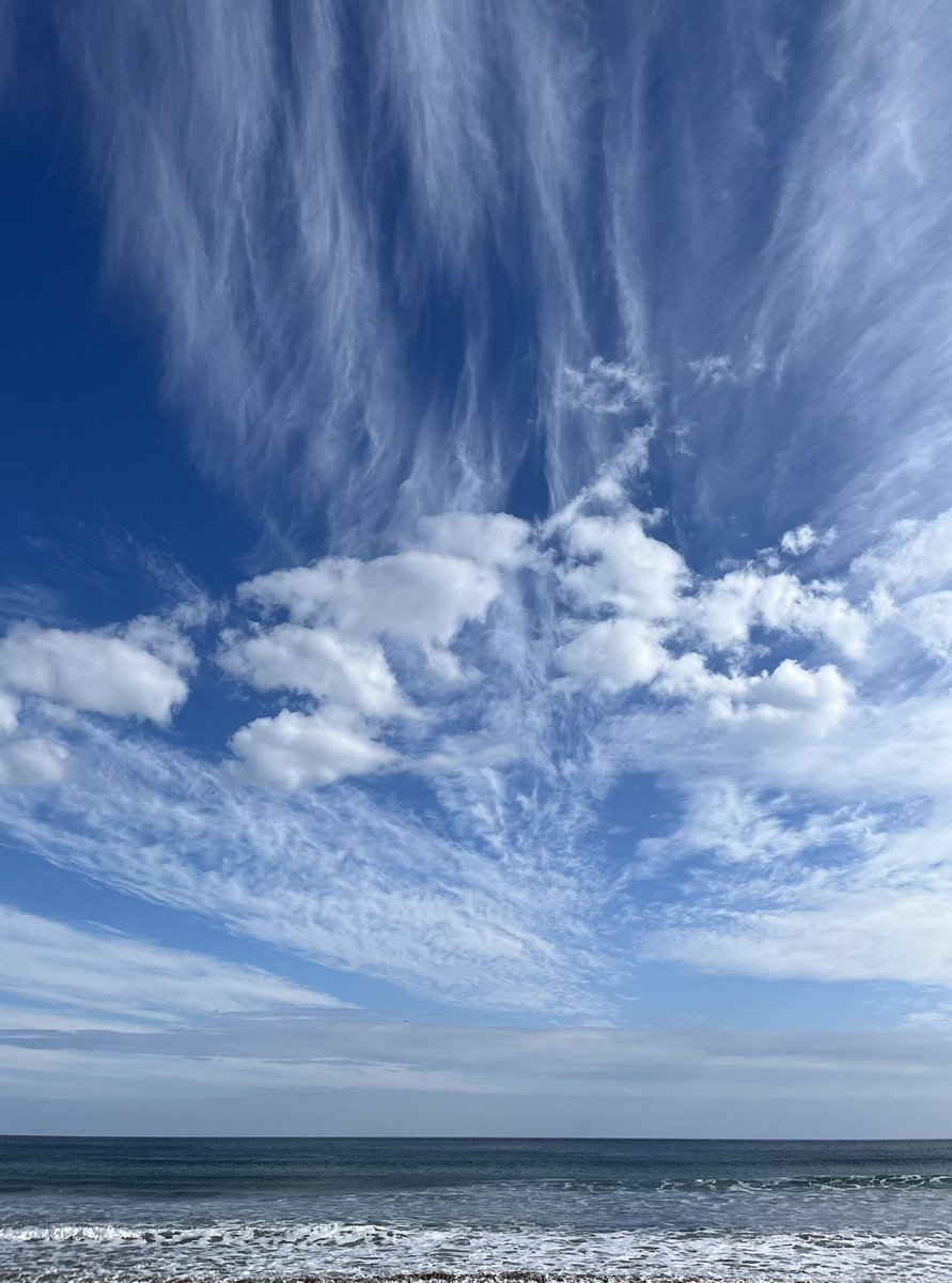 sammasathi's tweet image. Dice el cielo que lo miren.