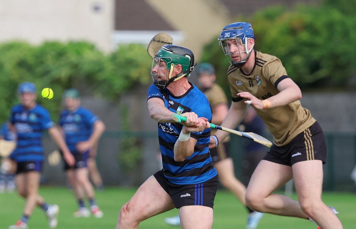LimerickCLG's tweet image. Action shots from last Friday evenings Lyons of Limerick, Premier Intermediate Hurling Championship game between Granagh/Ballingarry and Glenroe in Kilmallock, Granagh/Ballingarry came won out by two points with a scoreline of Granagh/Ballingarry 1-18 Glenroe 0-19.