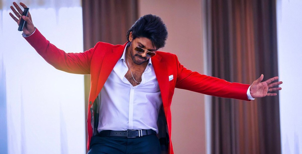 _siddulucky's tweet image. Ee Pic Manchiga Pfp Type lo chesivandi laa 
Same naa dp laa 🙂