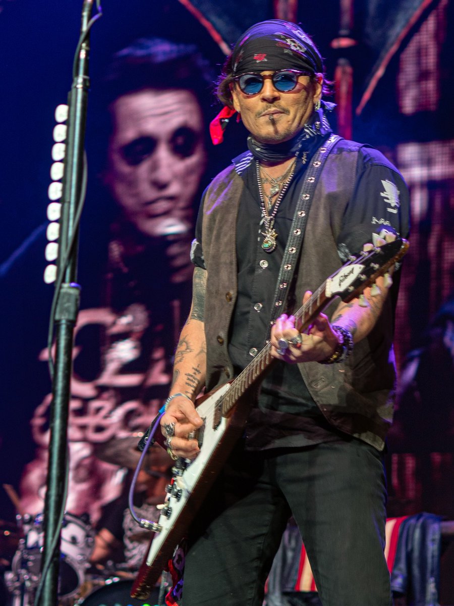 iSara2023's tweet image. More JD content 😍♥️♥️
📷 IG : davebrolanphotos
#JohnnyDepp
#JohnnyDeppIsALegend
#JohnnyDeppIsLoved
#JohnnyDeppIsARockStar