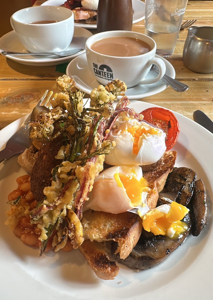 3violetMistyblu's tweet image. Yum 😋