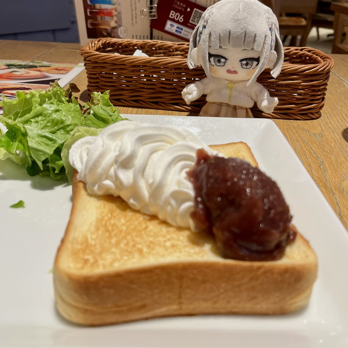 macaroooooon22's tweet image. 来週はライブ一緒に観に行こうね、kana