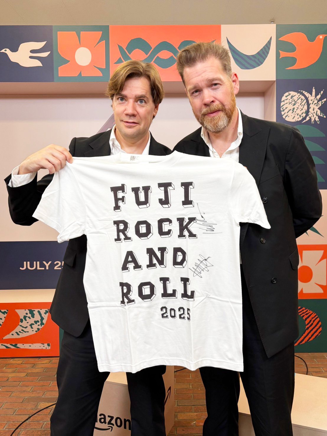 今だけ⚠️最終大幅値下げ‼️WATWINGメンバー全員直筆サイン入りTシャツ 楽天市場】【WU-WORLD（ウータン・クラン）】WU LOGO TEEWU-TANG