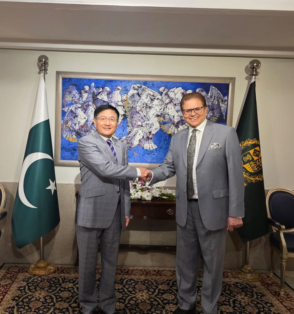 AmbassadorSadiq's tweet image. Received Ambassador Yue Xiaoyong, China's Special Representative for Afghanistan, and his delegation in Islamabad, today. We had a candid discussion on latest developments in the region, rapidly evolving geopolitical landscape and pressing security concerns in the region,…