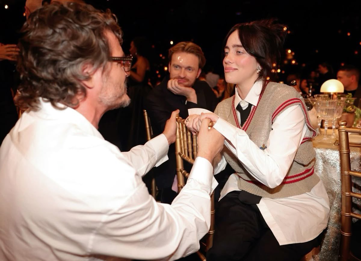 pascalscomet's tweet image. my sweet babies