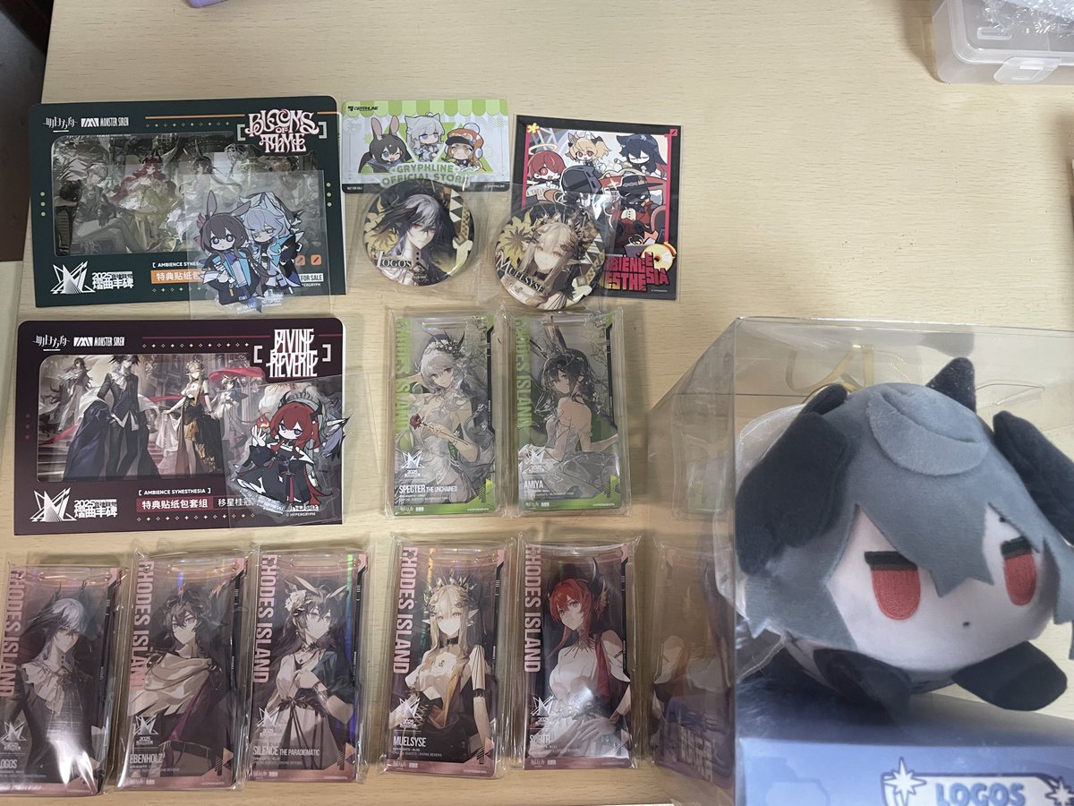 Rhodes_chiron's tweet image. 戦利品〜！
初めてBox買いした！満足してる！！
