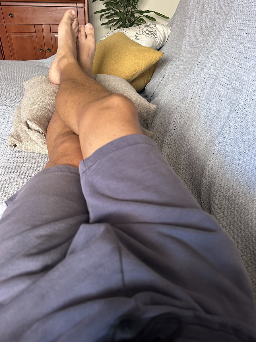 TonoSVJ's tweet image. Misión cumplida 😎
He vuelto de correr ahora… he hecho 10kms pero han sido suficientes 🥵
Creo que aquí me quedo hasta la hora de comer.
¿Que hacéis vosotros hoy?