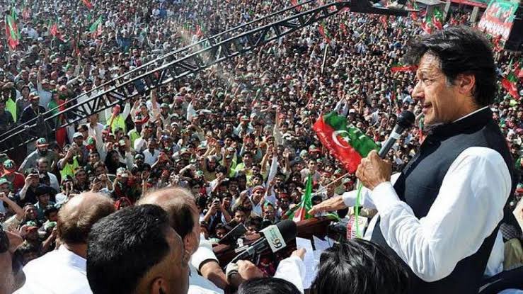 Rana Abdul Qayoum Khan🇵🇰 (@aqayoumkhanpti) on Twitter photo میرے ورکرز گراؤنڈ پر بھرپور مہم جاری رکھی ہوئی ہے اسی طرح میرے سوشل میڈیا واریئرز اگست سے پہلے سوشل میڈیا کا میدان گرم کر دو!
یہ وقت ہے آواز بلند کرنے کا، ظلم کو بےنقاب کرنے کا!
#عوام_نکلے_گی_تخت_الٹے_گا
<a href="/TeamPakPower/">Team Pakistan Power</a> میرے ورکرز گراؤنڈ پر بھرپور مہم جاری رکھی ہوئی ہے اسی طرح میرے سوشل میڈیا واریئرز اگست سے پہلے سوشل میڈیا کا میدان گرم کر دو!
یہ وقت ہے آواز بلند کرنے کا، ظلم کو بےنقاب کرنے کا!
#عوام_نکلے_گی_تخت_الٹے_گا
<a href="/TeamPakPower/">Team Pakistan Power</a>