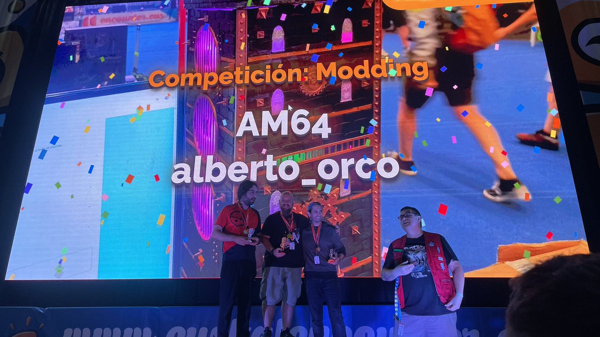 #Premios | Zorionak a los mejores mods de #hardware!  Seguimos repartiendo premios en el escenario principal 🎁🥇🥈🥉