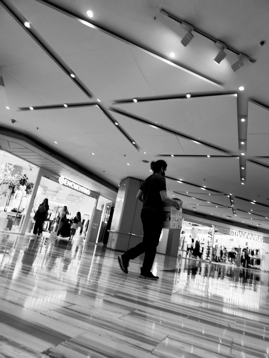 #streetphotography #blackandwhite 
#monocrhome