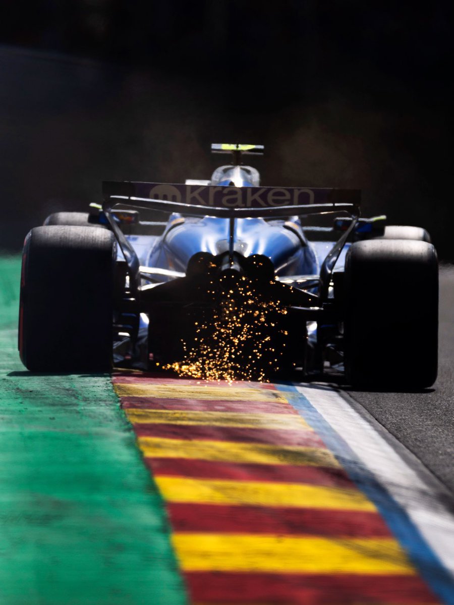 c7carl's tweet image. Wishing @alex_albon and @Carlossainz55 all the best in Spa. Two very different races ahead for them however, with the weather anything can happen. Let’s hope it’s good for @WilliamsRacing
I will be watching the race on delay today, so no real time Tweets from me today. 😞