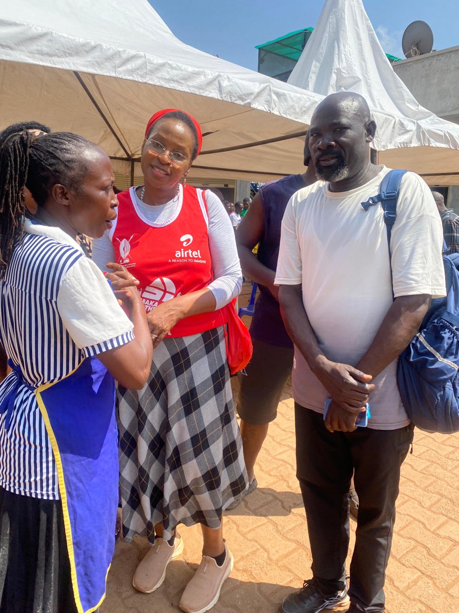 Maama Lubaga Nassolo Eugenia mobilizes her locals for a community service campaign
#KlaUpdates