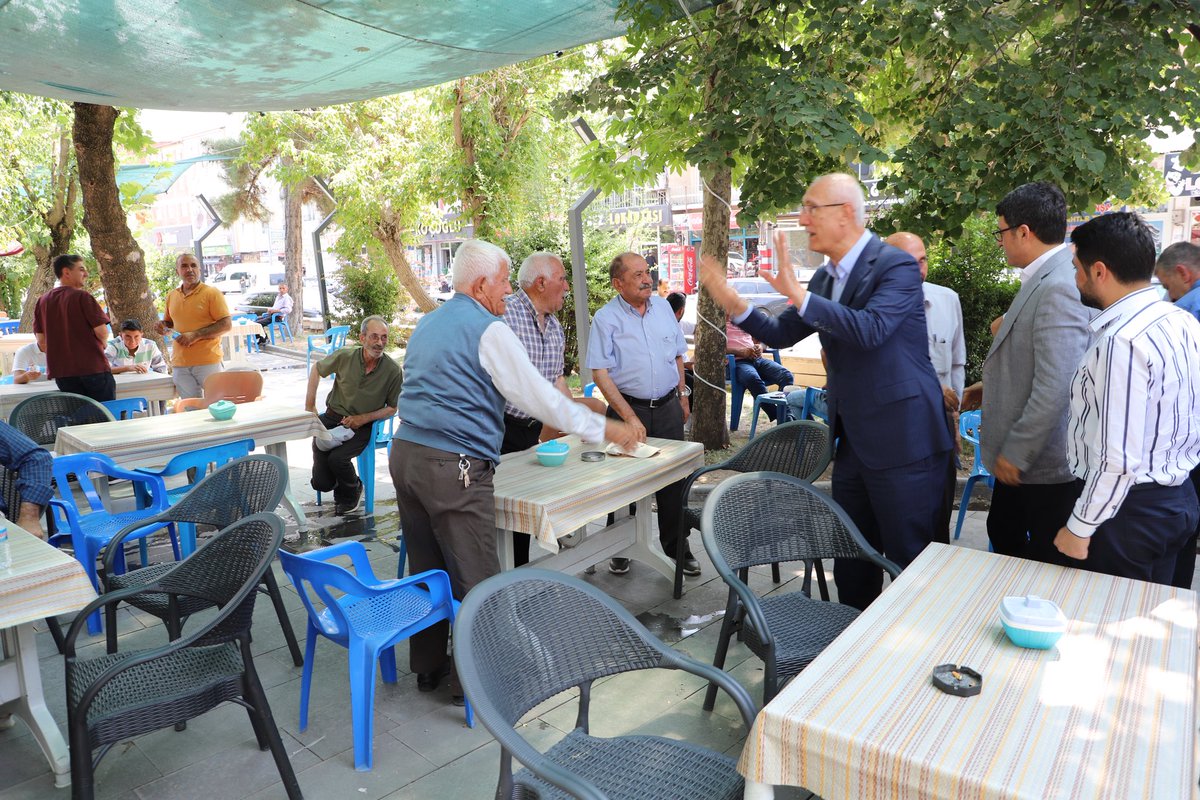 Karakoçan İlçe Başkanımız <a href="/UlkusanOzdemir/">Ülküşan Özdemir</a> ve ilçe teşkilatımız ile bir araya geldik. 

<a href="/yilmaz_seven/">Av. Yılmaz SEVEN</a> <a href="/FeyziBerdibek1/">Feyzi Berdibek🇹🇷</a> <a href="/Korkutata_Zeki/">Zeki Korkutata</a> <a href="/Erdalarikan12/">Erdal ARIKAN</a>