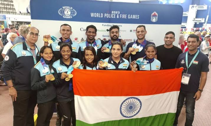 melawanshwa's tweet photo. 🇮🇳 Salute our real heroes🫡
PM Modi praise Indian athletes from Police and Fire services for making the nation proud at the World Police and Fire Games, USA.
#WorldPoliceAndFireGames #BSF #ITBP #CRPF #UnsungHeroes #FireService #MannKiBaat #ProudMoment #InspirationForNextGen https://t.co/VGmLU0sCU9