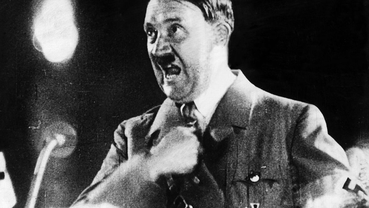 keirwrong's tweet image. "What do I think of Keir Starmer?"
"He's a thief! He's stealing all my ideas"
