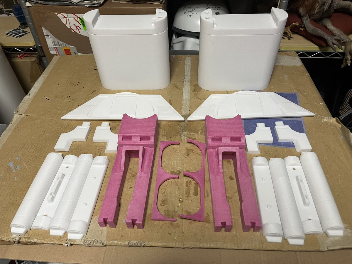 AB_PROPS's tweet image. 今日のR2-KT

今日もマイクロベルトサンダーで荒削り。

このペースで頑張れば、間に合いそう。何にかは、別途。

#Droid 
#ドロイド