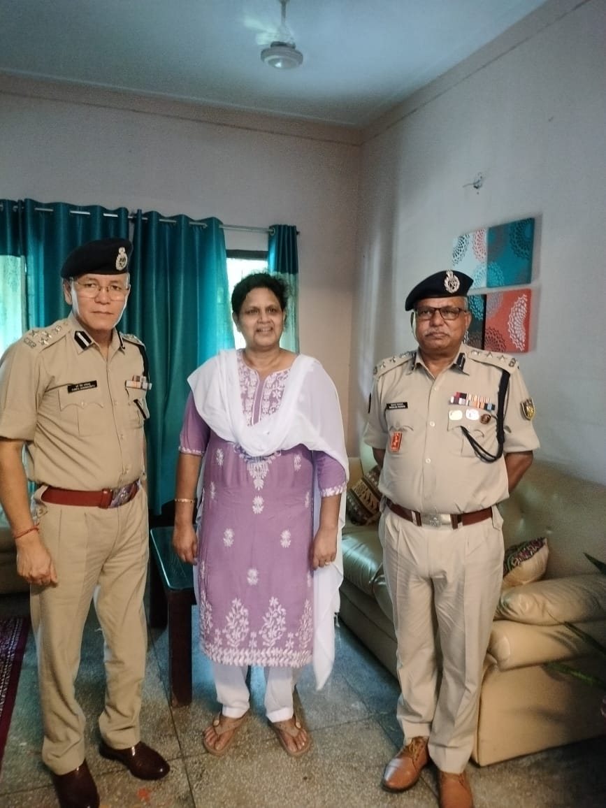 Homage ceremony in respect of Shaheed Sh. Prem Prakash, Dy. Comdt. who was Martyrdom on 27/07/96 has been organised by GC, CRPF Rampur on 27/07/25 at his home town Dist- Bareilly (UP)
<a href="/crpfddn/">UTTARAKHAND SECTOR, C.R.P.F.</a> 
<a href="/crpfindia/">🇮🇳CRPF🇮🇳</a>