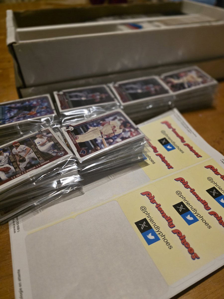 Getting some packs ready for #BananaBall with the <a href="/TheSavBananas/">Savannah Bananas</a> today at <a href="/PhilliesCBP/">Citizens Bank Park</a>! Can't wait!