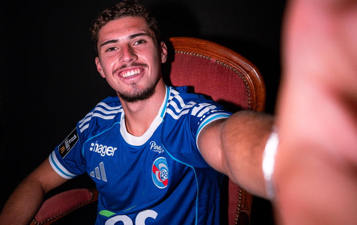 solofichajes123's tweet photo. 🚨OFICIAL🚨
El @Alaves traspasa a Joaquín Panichelli al RC Strasbourg francés por 16,5 millones de euros + 3,5 M posibles en variables https://t.co/suNHLncfv7