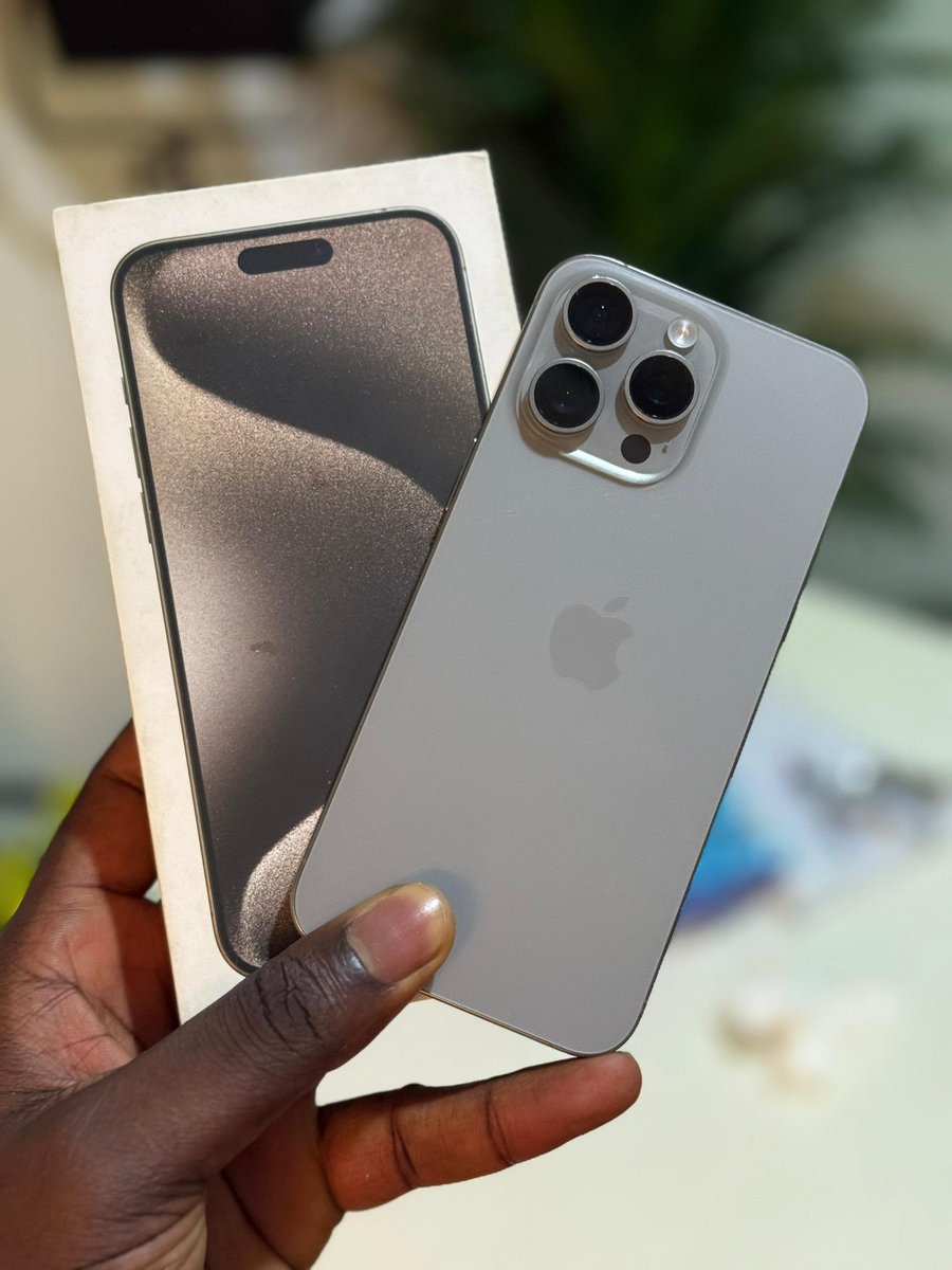 Dhonlekzy's tweet image. For Sale
iPhone 15 Pro Max
256Gig
Natural Titanium
Sim lock
Battery health 88%
Neatness 98%
N850,000.
Distressed Sale. #declutter