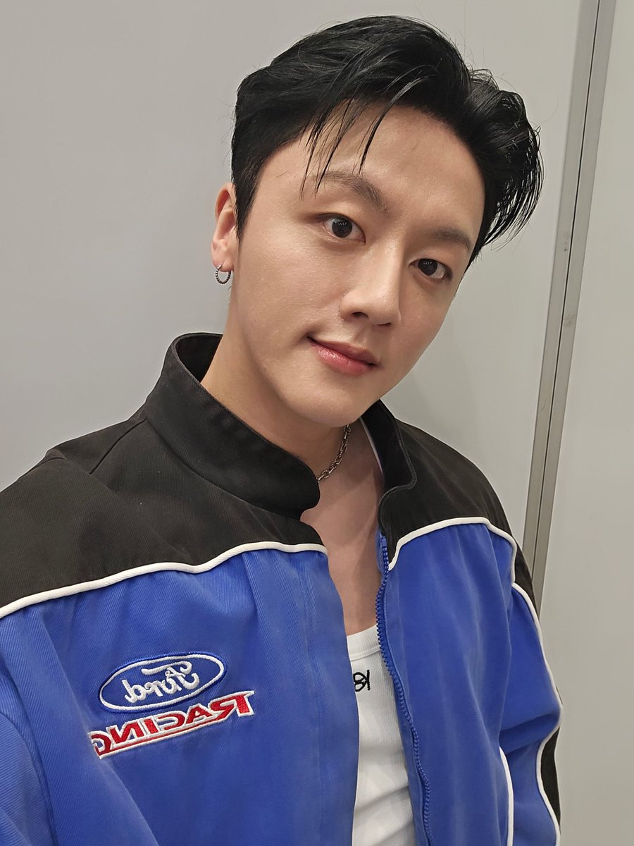 drmocren's tweet image. 깐머빈😍