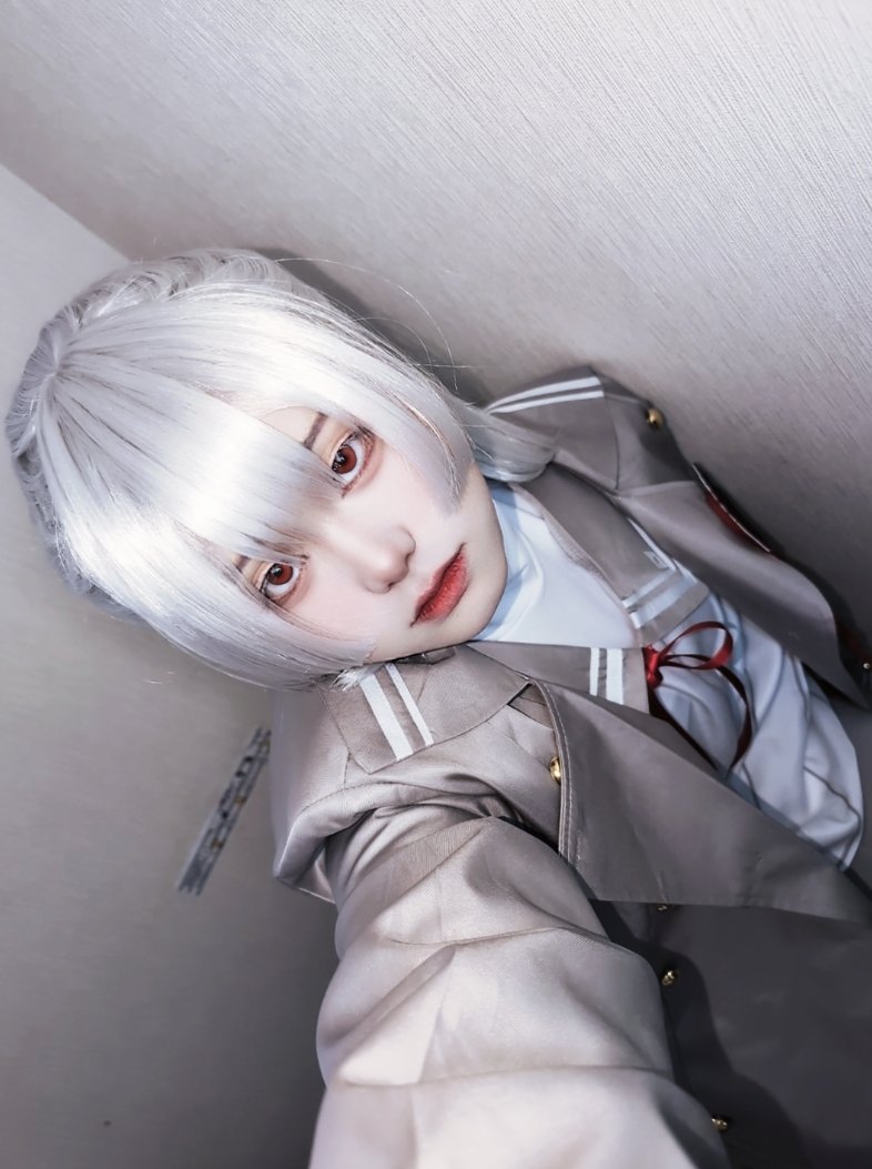 tuki____cos's tweet image. #自我からコスプレイヤーへ 
加工ないと生きてけない系お人間になっちまって…