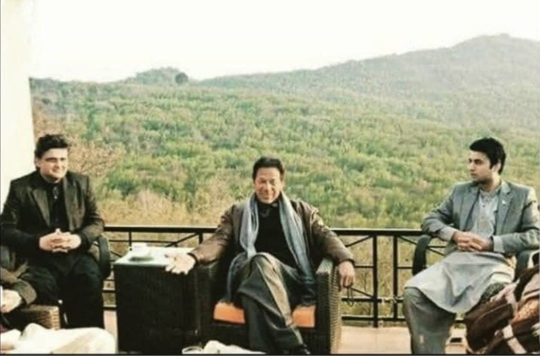 🕊️𝐒𝐚𝐚𝐝𝐚𝐭 𝐒𝐚𝐝𝐢 Ptî (@sadi_official_1) on Twitter photo یہ قدم تمہارے قوم کی آواز ہیں
یہ جذبے نئی تاریخ کی آغاز ہیں
جہاں جھکے نہیں، وہاں انقلاب ہوتا ہے
یہی وہ لمحہ ہے جو یادگار ہوتا ہے
<a href="/TeamiPians/">Team Insafians 𝗣𝗼𝘄𝗲𝗿</a>
#قدم_بڑھاؤ_تحریک_چلاؤ یہ قدم تمہارے قوم کی آواز ہیں
یہ جذبے نئی تاریخ کی آغاز ہیں
جہاں جھکے نہیں، وہاں انقلاب ہوتا ہے
یہی وہ لمحہ ہے جو یادگار ہوتا ہے
<a href="/TeamiPians/">Team Insafians 𝗣𝗼𝘄𝗲𝗿</a>
#قدم_بڑھاؤ_تحریک_چلاؤ