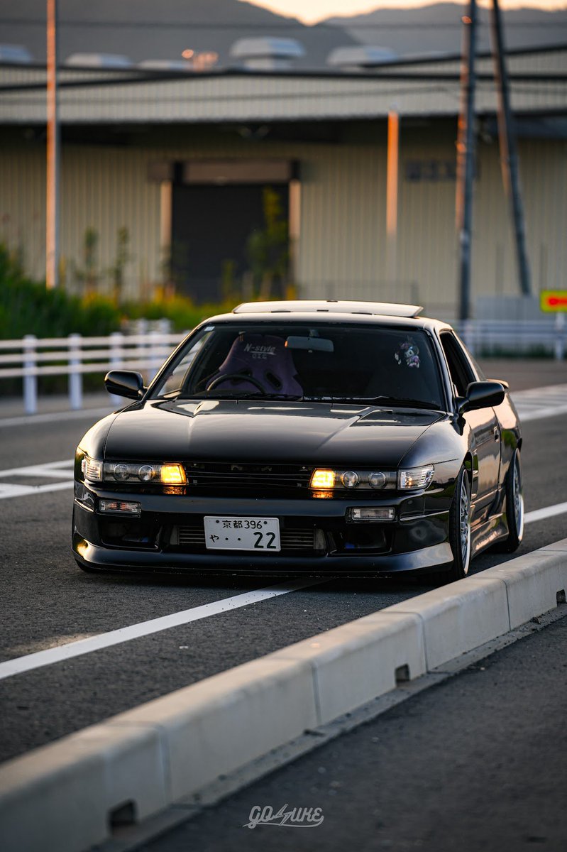 💜🖤

📸ごすけ

#silvia #s13 #ps13 #s13silvia #s13coupe #S14 
#240sx #sr20 #sr20det #ca18 #ca18det #nismo #nissan #nissansilvia #DEracing #90s #90scars #jdm #jdmcars