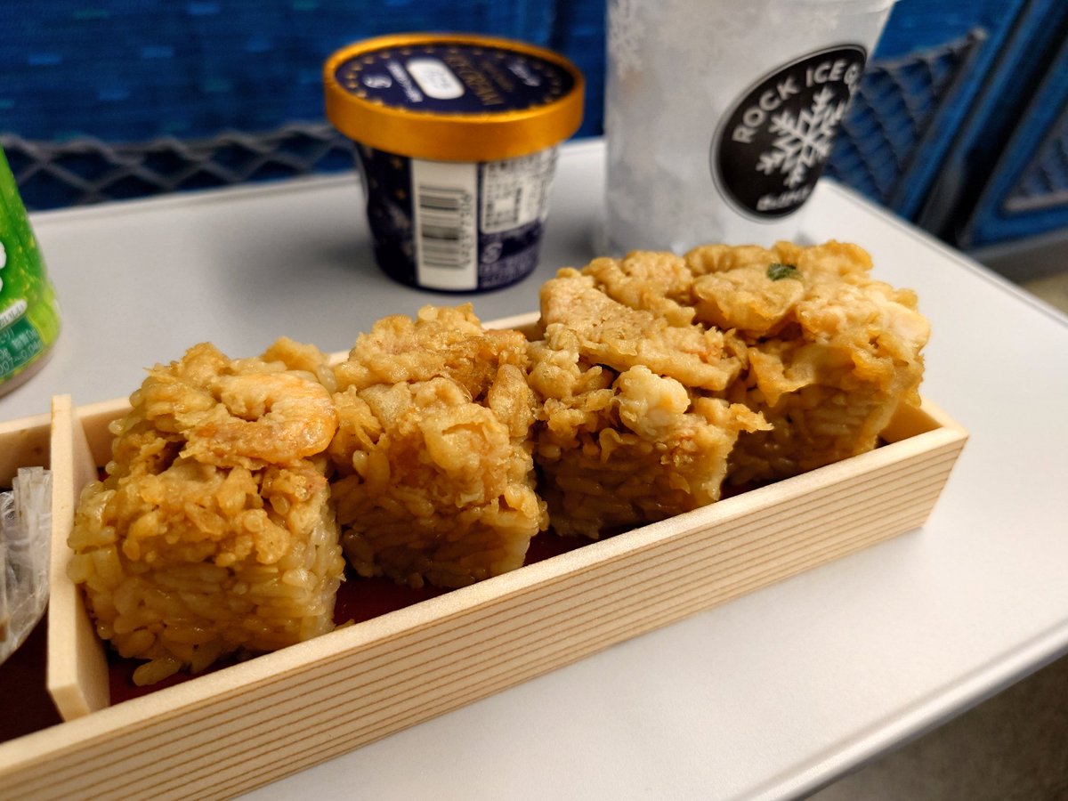 kemosnow's tweet image. 帰ります。
家ではなく会社に――（マジ）