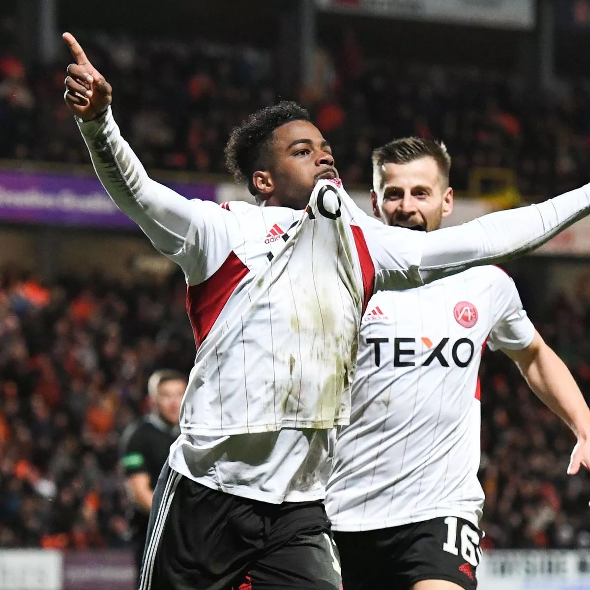 jaymoir_'s tweet image. Every time i see this kit, i just realise how much i under appreciated it.
an absolute beauty. ⚪️🔴
