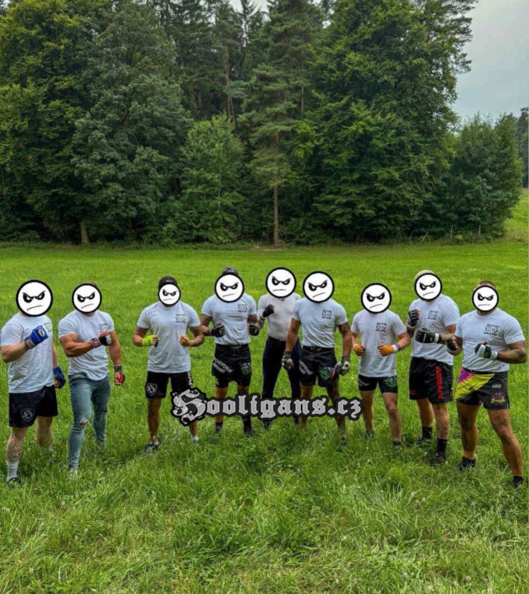 hooliganscz1999's tweet image. XX.07.2025, BRNO🇨🇿:
Fight Bern🇨🇭 vs Brno🇨🇿, 9x9, 1 min., win Bern, click for more here: hooligans.cz/2025/07/26/fig…
All in one place. Tap to download.
🔗 hooligans.cz/app