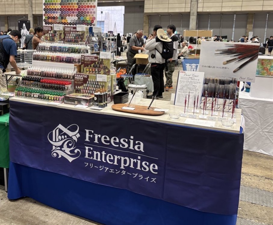 freesiaep's tweet image. ワンフェス撤収完了!
怪我なく無事に終了できました。
ブースにお立ち寄りいただいたみなさま、弊社製品を手に取っていただいたみなさま本当にありがとうございました!
さて、明日は大阪 阪急うめだ本店で開催中のホビーマルシェ2025の最終日です。
私も最終日の会場に向かいます。…