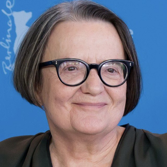 One będą Tobą gardziły, będą opluwały Polskę, Ty będziesz im dopłacał do emerytury. 🙂