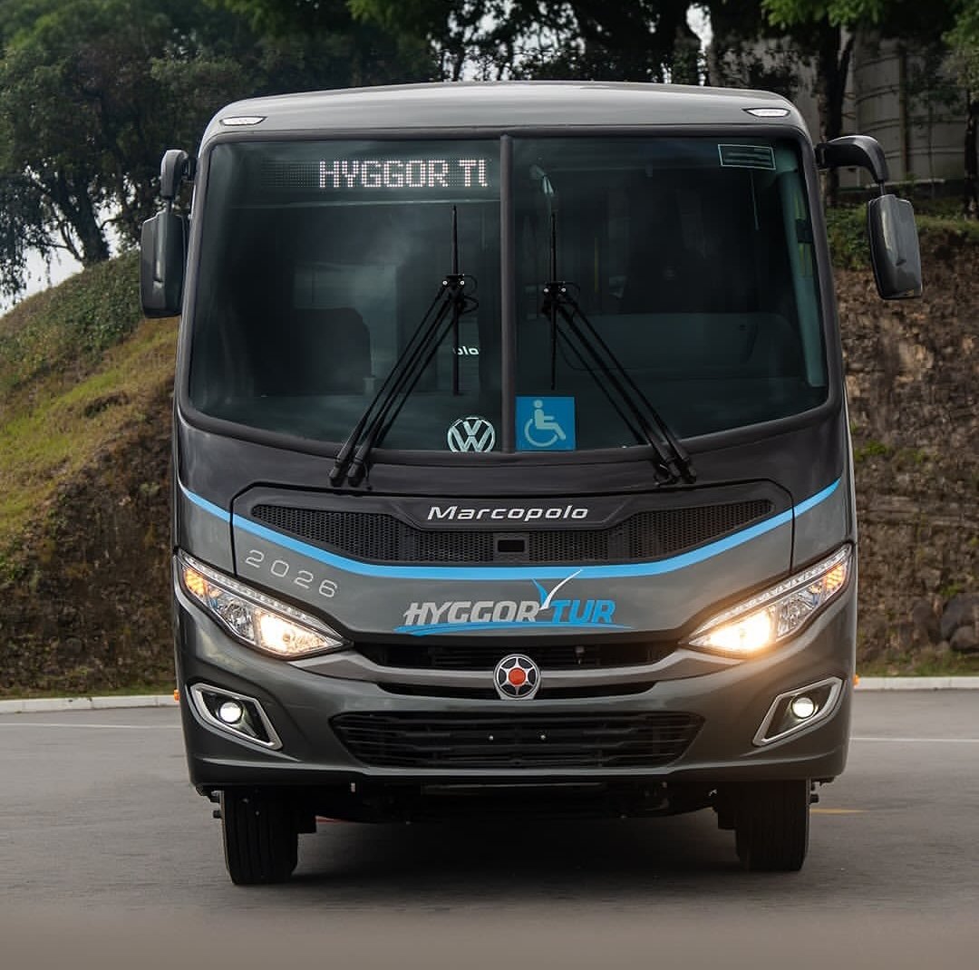 kirigitim's tweet image. Marcopolo Volkswagen ikikutana na Marcopolo Scania wakapewa ruti moja Dar - Mbeya na wakatoka muda mmoja, halafu VTS zikazimwa. Ni nani atakuwa mbele Uyole?