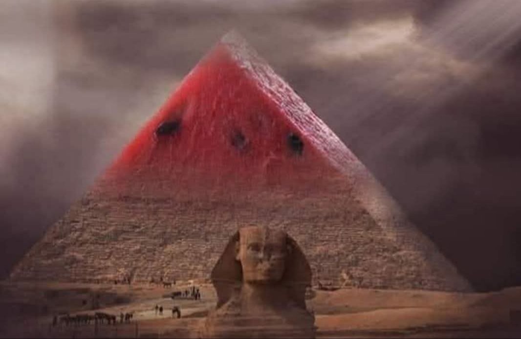 الحر .. 🌞🔥
 بقى بيخلى الواحد يشوف حاجات غريبه !!! 🤔