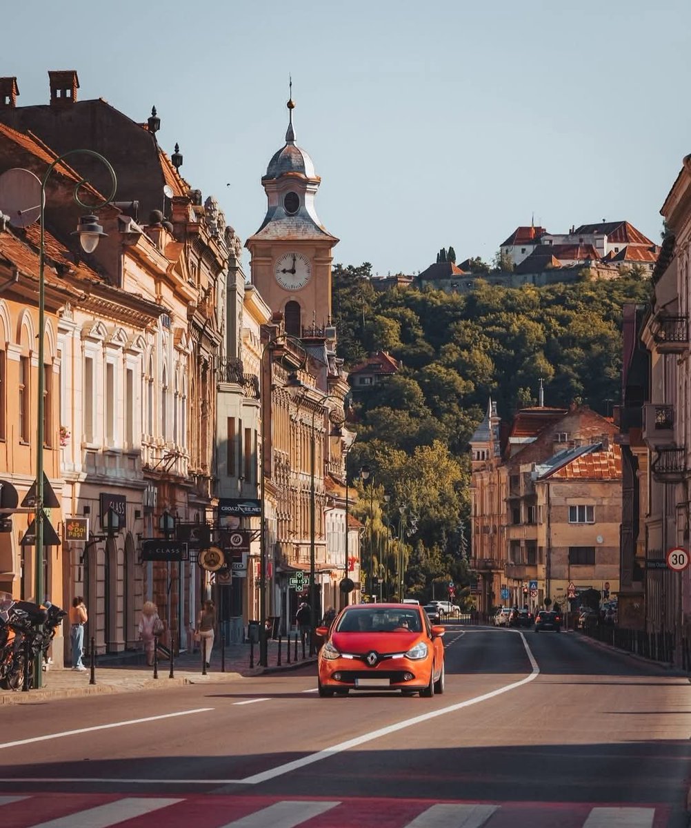 xyzwtf_55's tweet image. Time to go back to the big city😎
#photography
#photographer
#brasovcity 🇷🇴