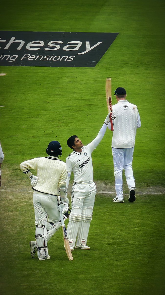 CricSubhayan's tweet image. Statement 100. A leader's 100. Batted @ShubmanGill. The war is not yet won though.