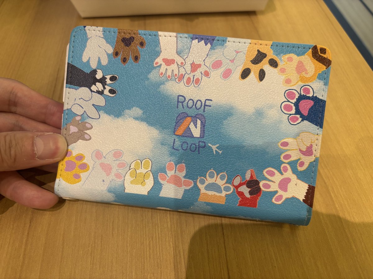 RayWings1656's tweet image. るーふるのパスポートケースを購入した翌週末、さっそくタイで使いました。
便利でした☺️